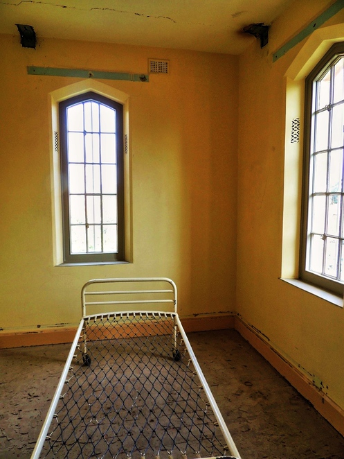 Parkside Asylum - Hallway